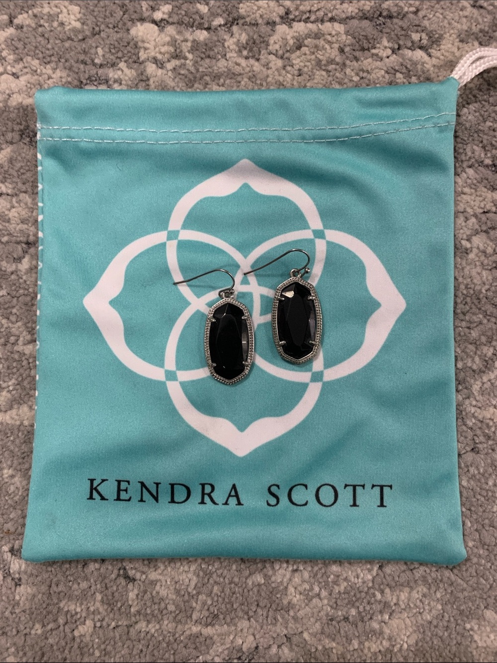 Kendra Scott Dani Black Earrings